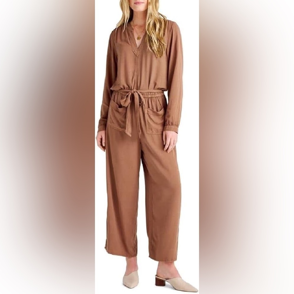 Teaghan V-Neck Front-Tie Straight-Leg Jumpsuit sz L